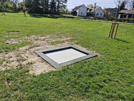 Zemní trampolína